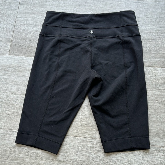 Lululemon Groove Biker Shorts Black size 4 align speed - Picture 7 of 8